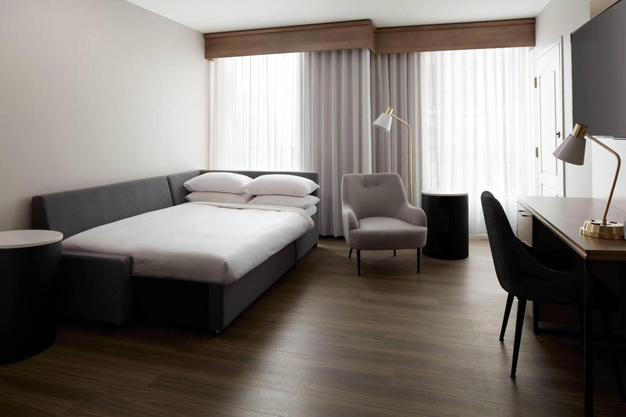 Marriott Downtown 4*