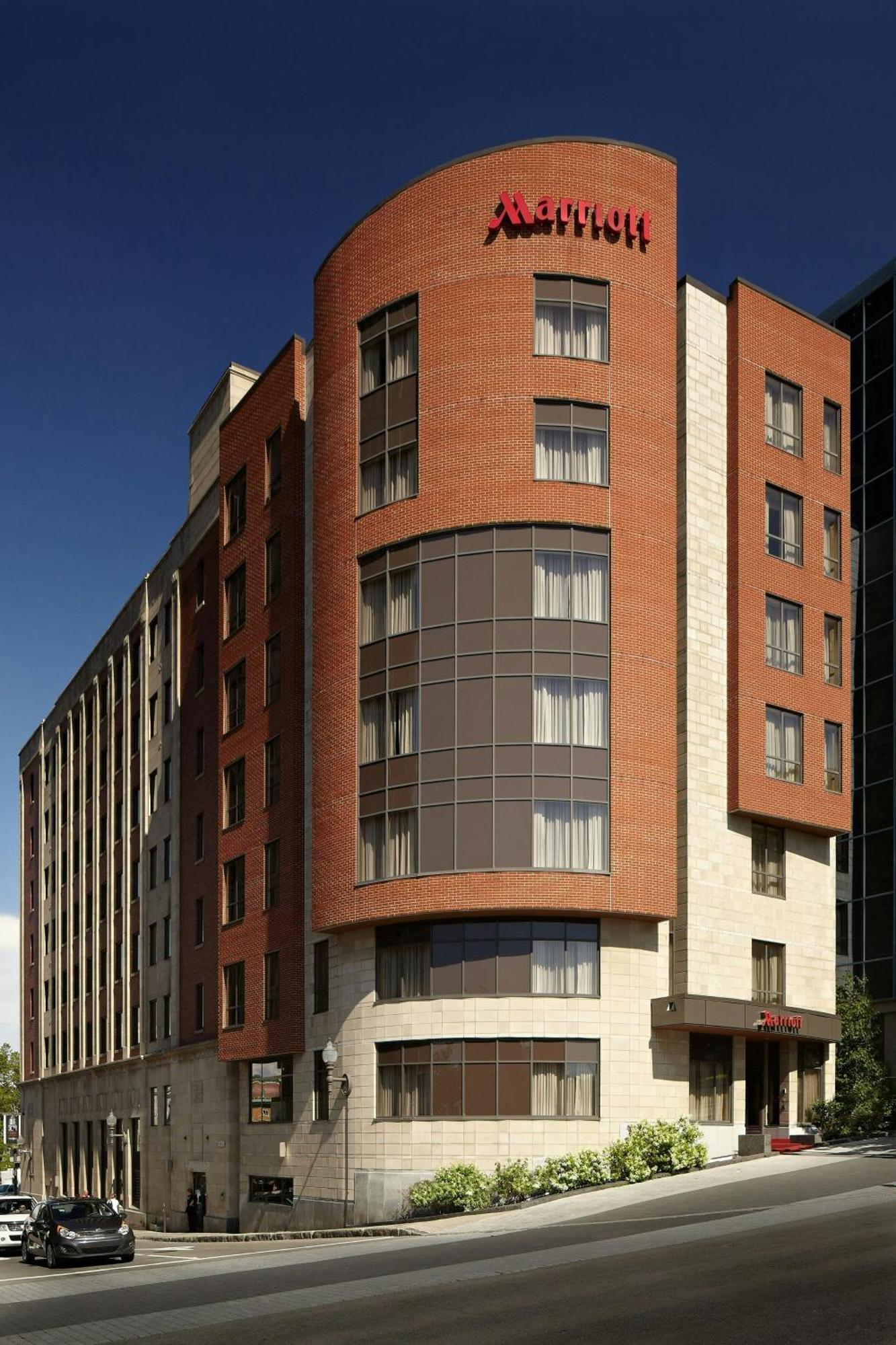 Marriott Downtown Hotel 4*