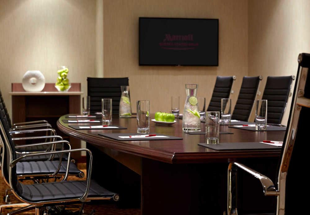 Marriott Downtown Hotel 4*